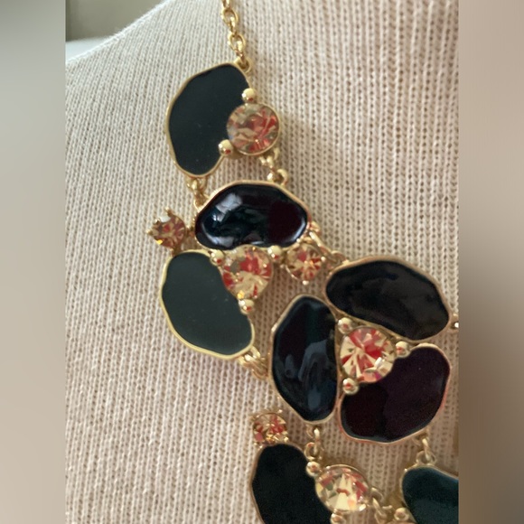 Kate Spade New York disco pansy bib flower statement necklace - Picture 6 of 12